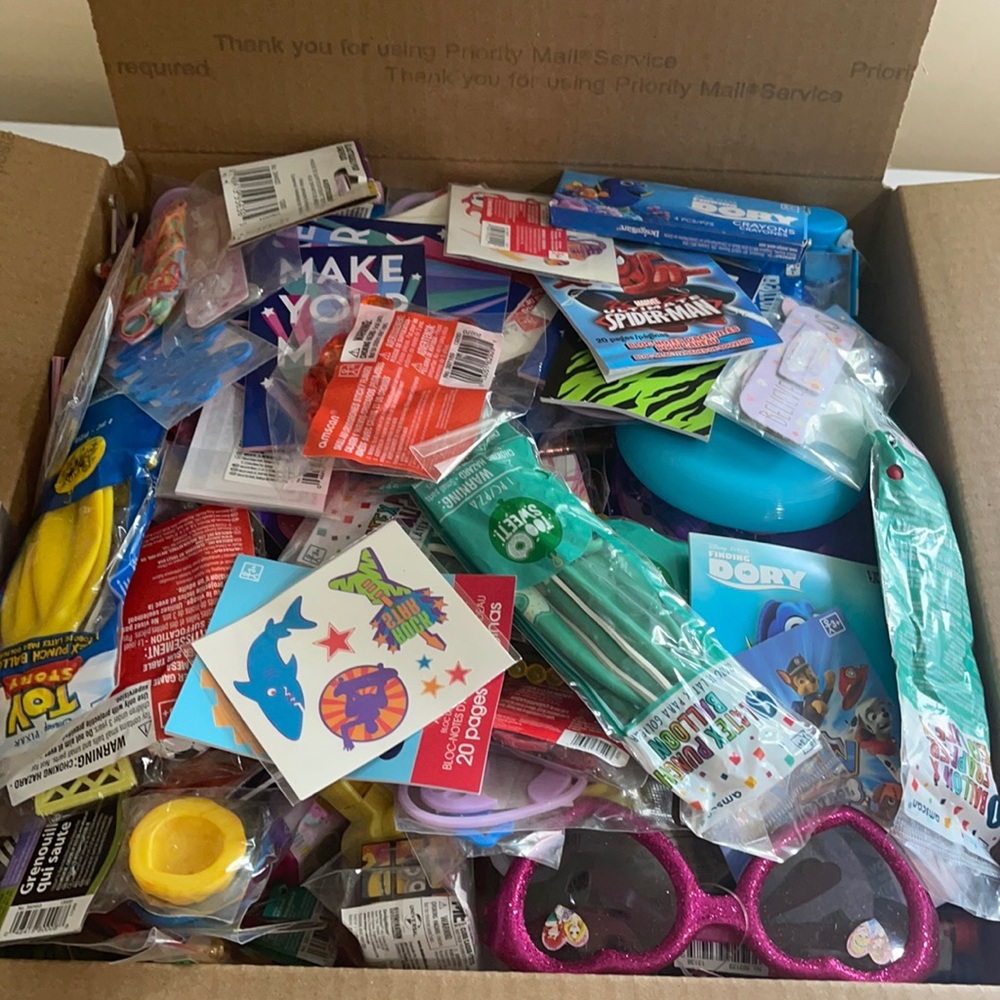 Mystery toy box for parties